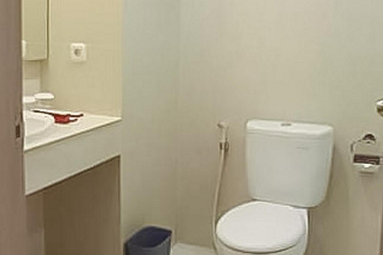 Hotel Mutiara Mitra Reddoorz Padang Sidempuan Экстерьер фото
