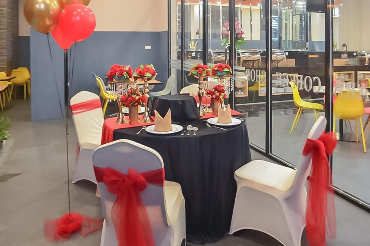 Hotel Mutiara Mitra Reddoorz Padang Sidempuan Экстерьер фото